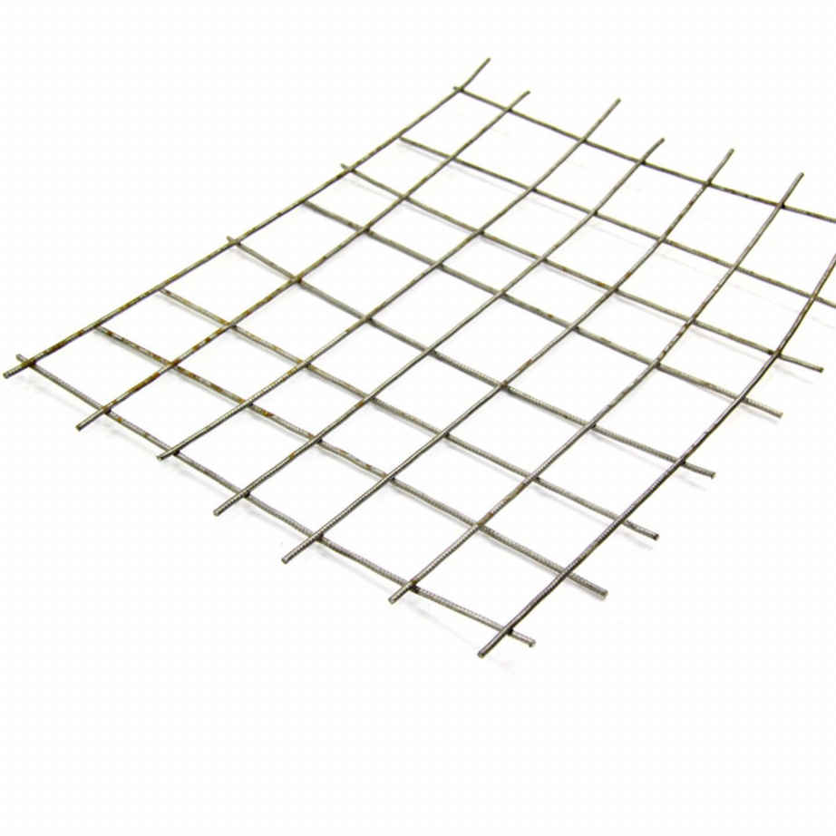 Сетка сварная100х100х3,0 (1,0х50) Сетка сварная100х100х3,0 (1,0х50)