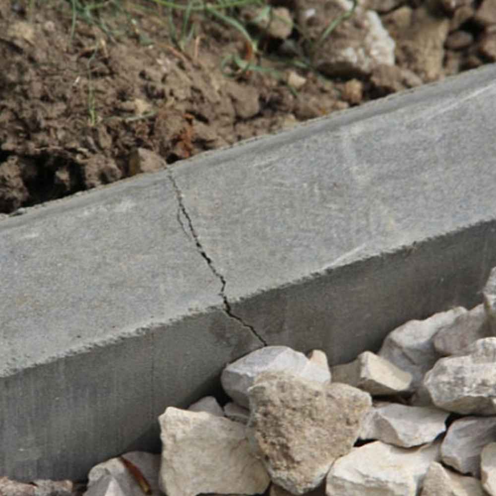 Бордюр 1000х160х50мм серый Уценка (лом) Бордюр 1000х160х50мм серый Уценка (лом)